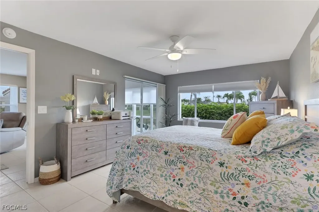 1018 SE 38th Street Cape Coral FL 33904