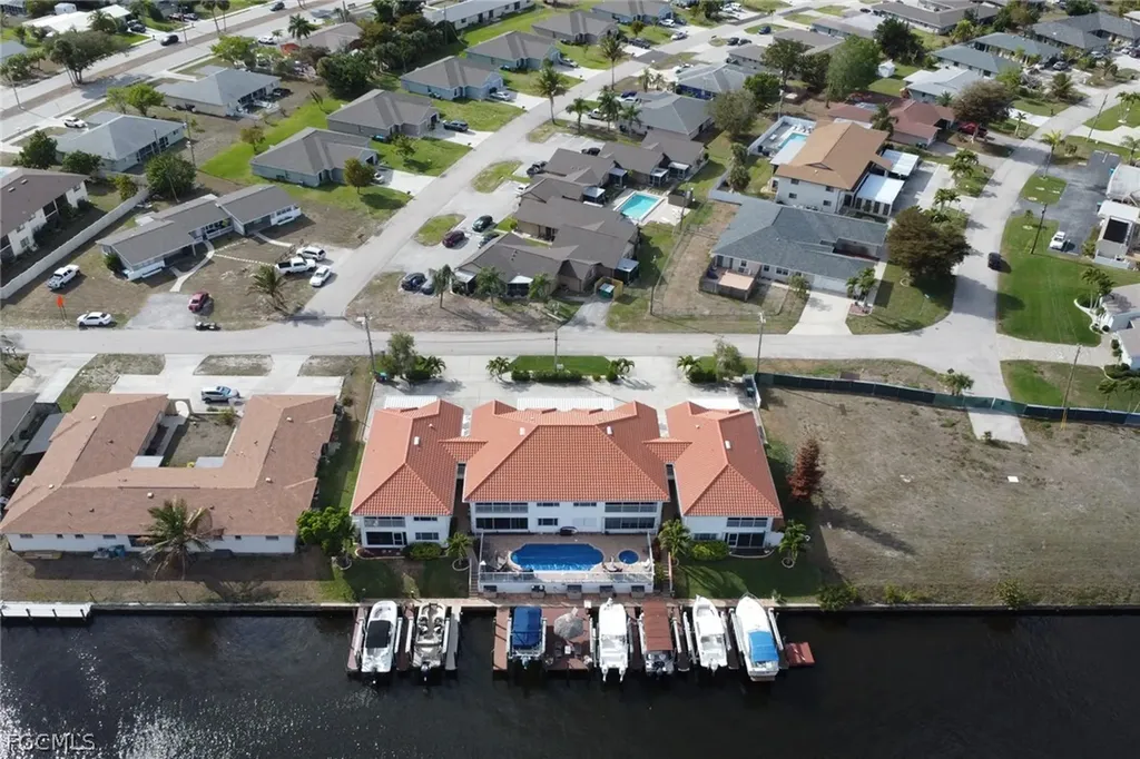 1018 SE 38th Street Cape Coral FL 33904