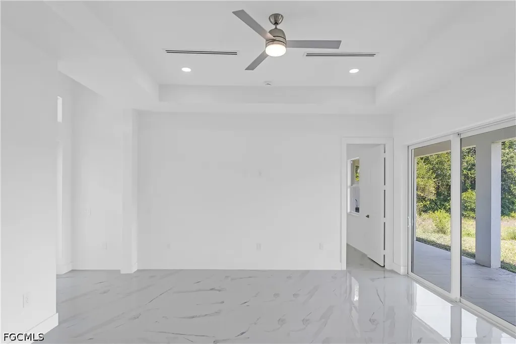 3718 8th Street SW Lehigh Acres FL 33976