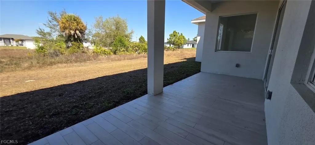 3718 8th Street SW Lehigh Acres FL 33976