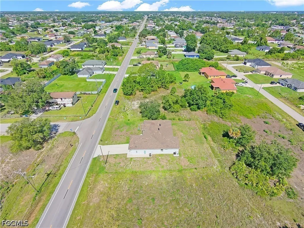 3718 8th Street SW Lehigh Acres FL 33976