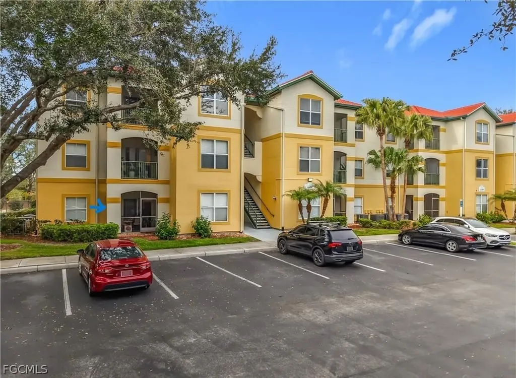 11490 Villa Grand Fort Myers FL 33913
