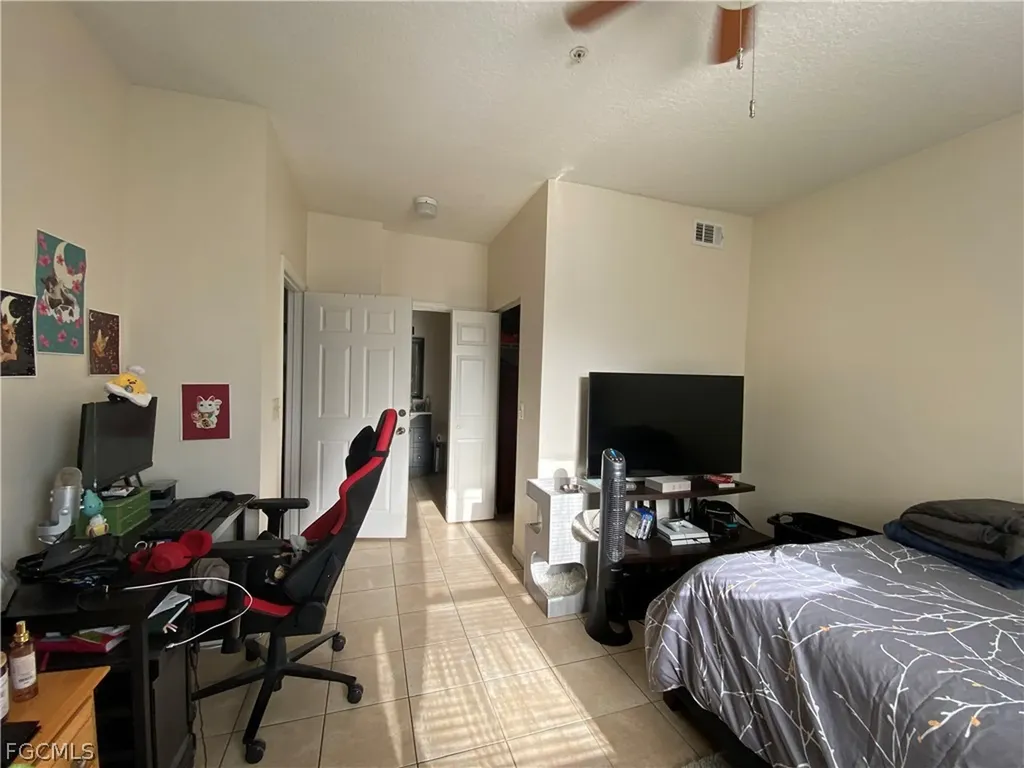 11490 Villa Grand Fort Myers FL 33913