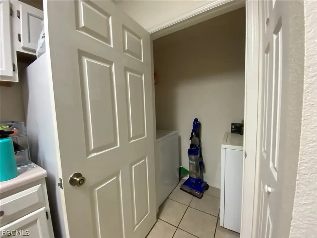 11490 Villa Grand Fort Myers FL 33913