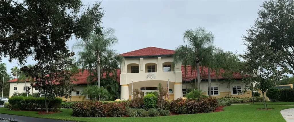 11490 Villa Grand Fort Myers FL 33913
