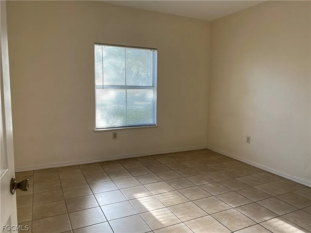 11490 Villa Grand Fort Myers FL 33913