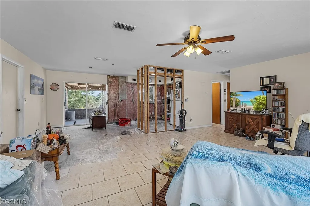 12170 Dolphin Road Bokeelia FL 33922