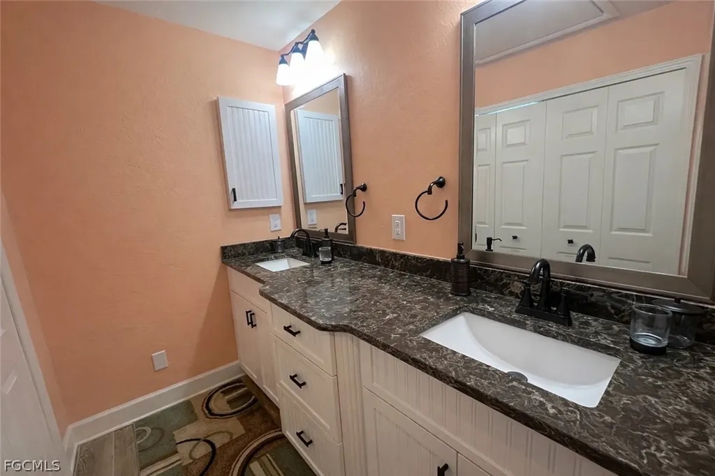 11660 Spinnaker Way Fort Myers FL 33908