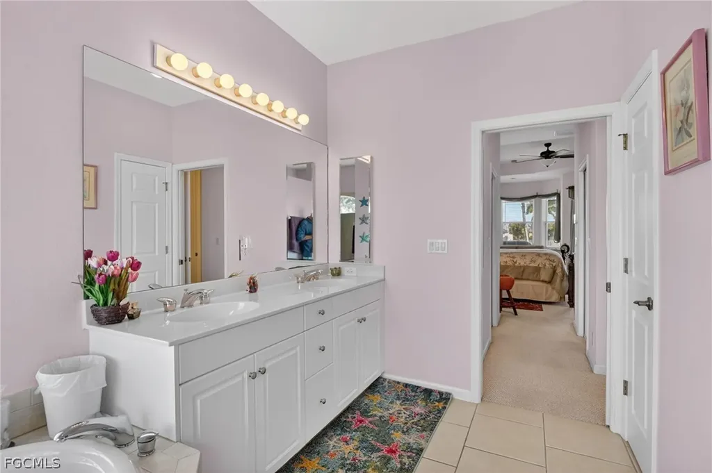 1725 SW 29th Terrace Cape Coral FL 33914