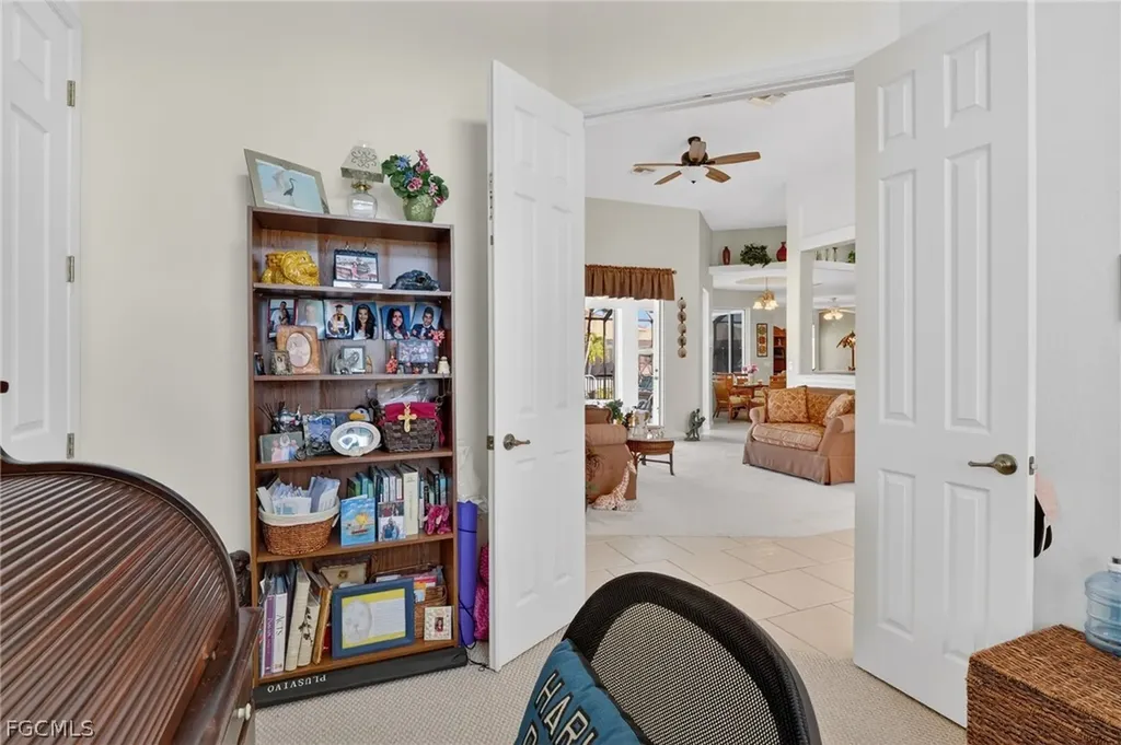 1725 SW 29th Terrace Cape Coral FL 33914