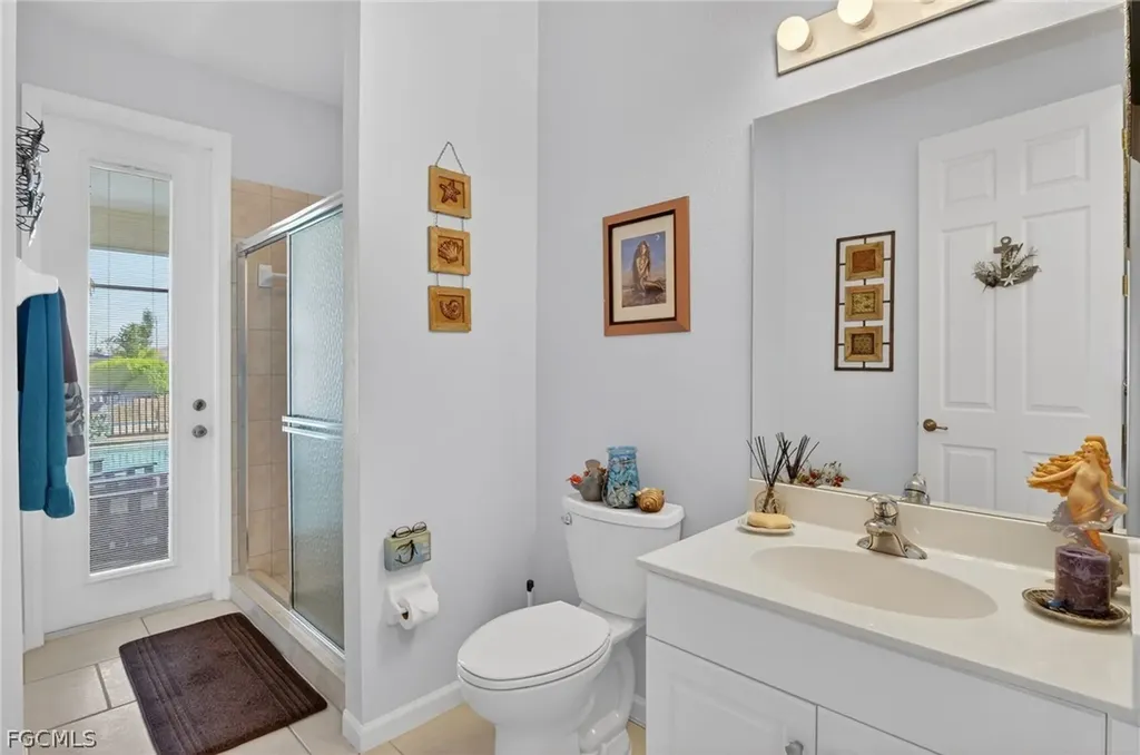 1725 SW 29th Terrace Cape Coral FL 33914