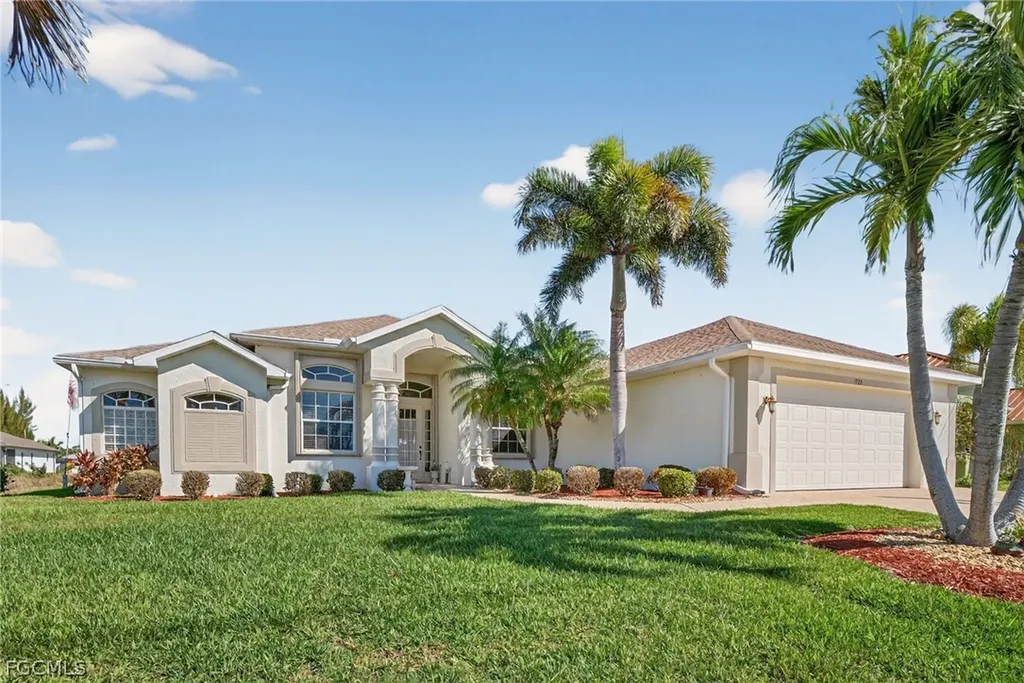 1725 SW 29th Terrace Cape Coral FL 33914