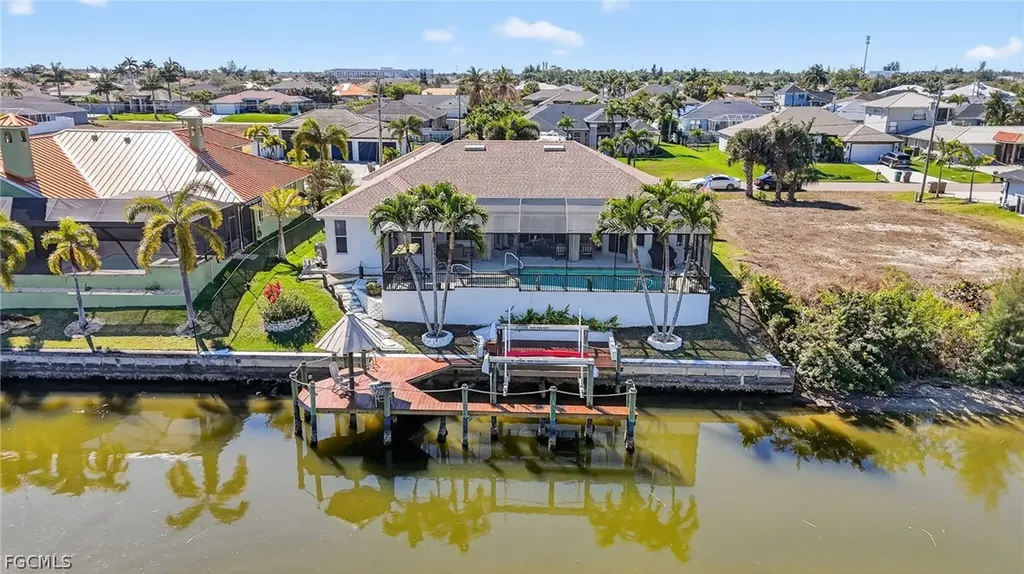 1725 SW 29th Terrace Cape Coral FL 33914