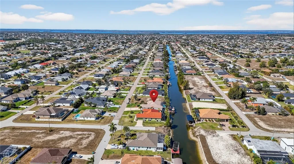 1725 SW 29th Terrace Cape Coral FL 33914