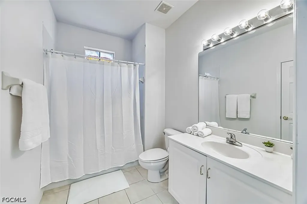 20021 Sanibel View Circle Fort Myers FL 33908
