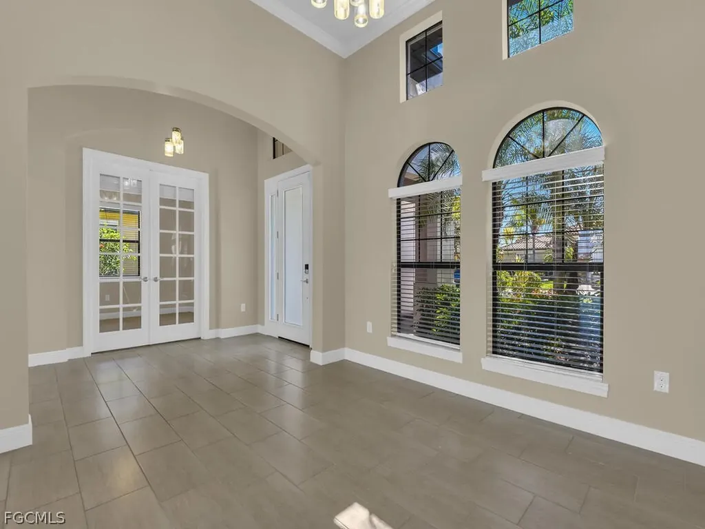 10093 Avalon Lake Circle Fort Myers FL 33913