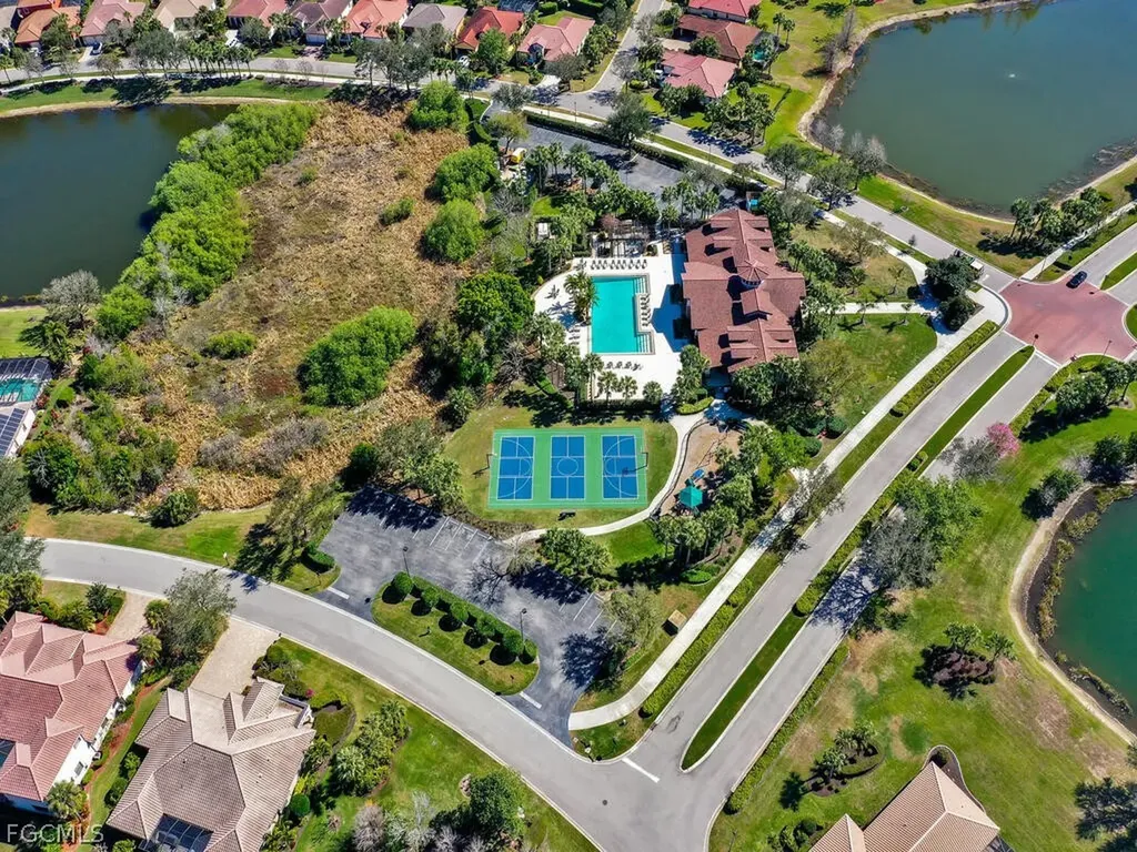 10093 Avalon Lake Circle Fort Myers FL 33913