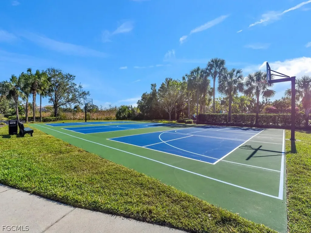 10093 Avalon Lake Circle Fort Myers FL 33913