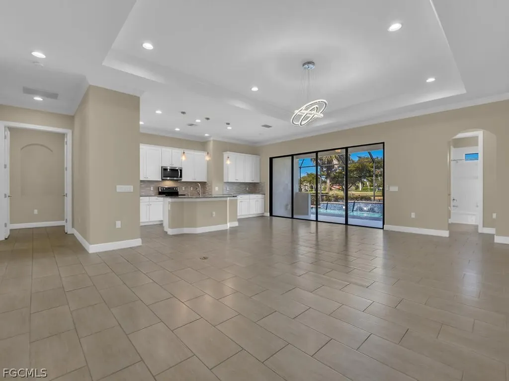 10093 Avalon Lake Circle Fort Myers FL 33913