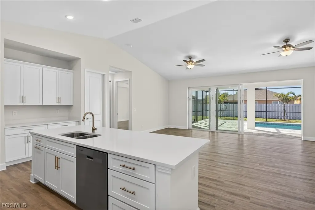 618 SW 30th Terrace Cape Coral FL 33914
