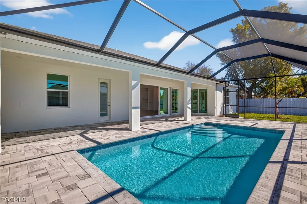 618 SW 30th Terrace Cape Coral FL 33914