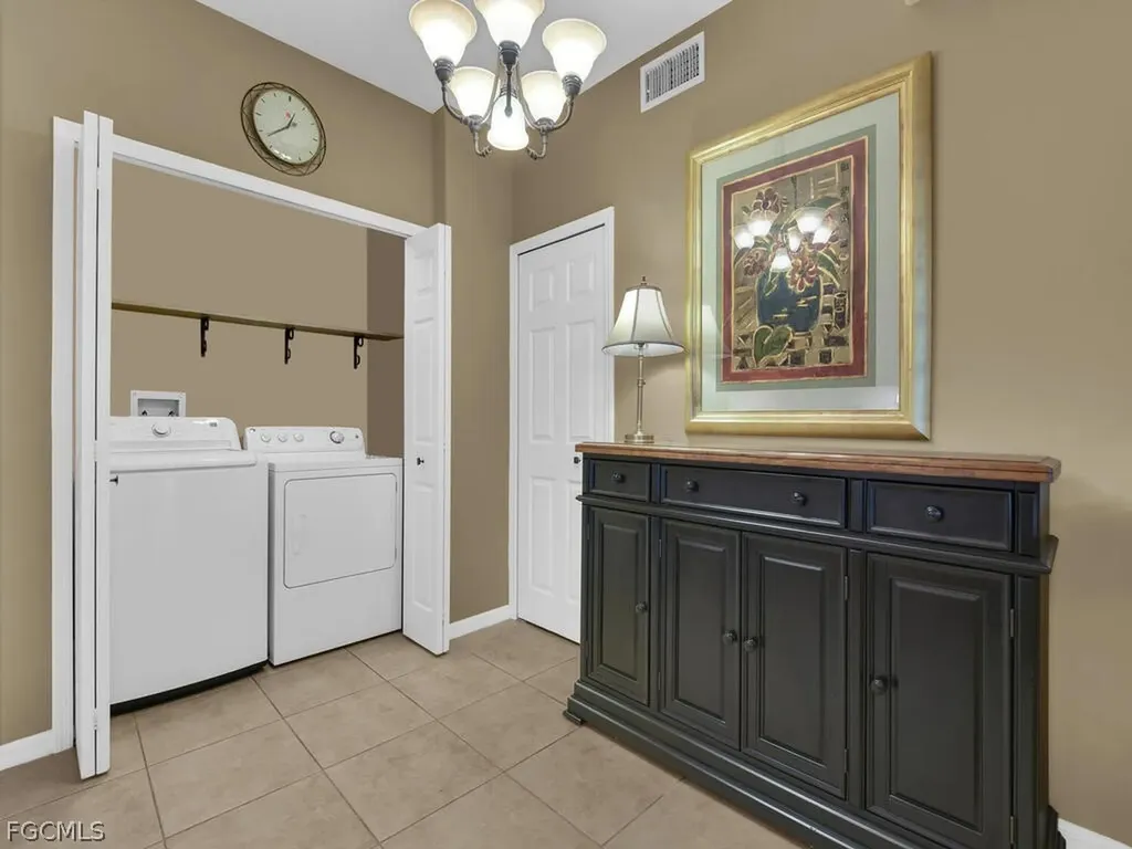 10109 Colonial Country Club Boulevard Fort Myers FL 33913