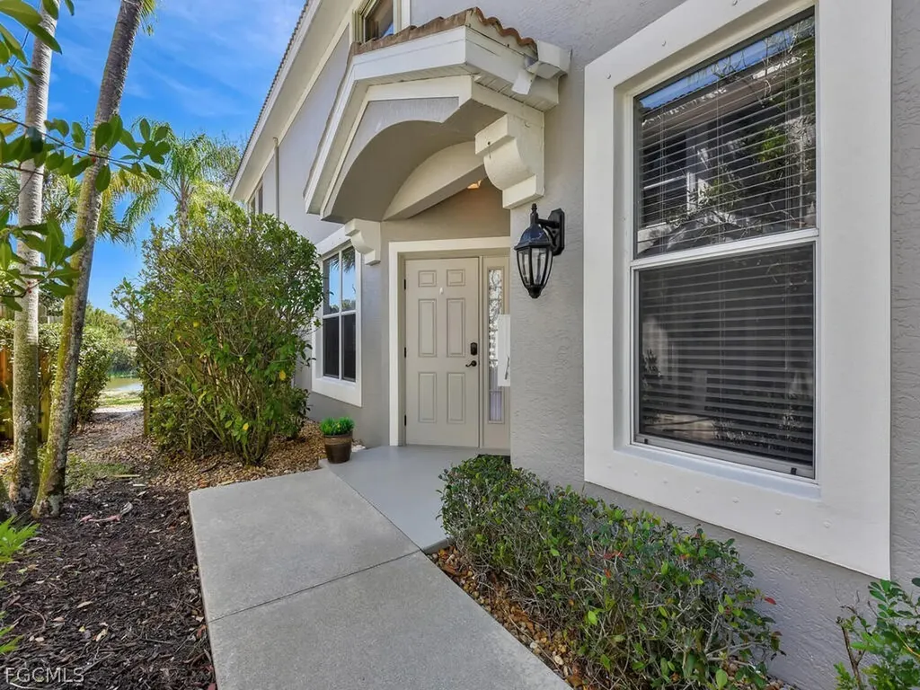 10109 Colonial Country Club Boulevard Fort Myers FL 33913