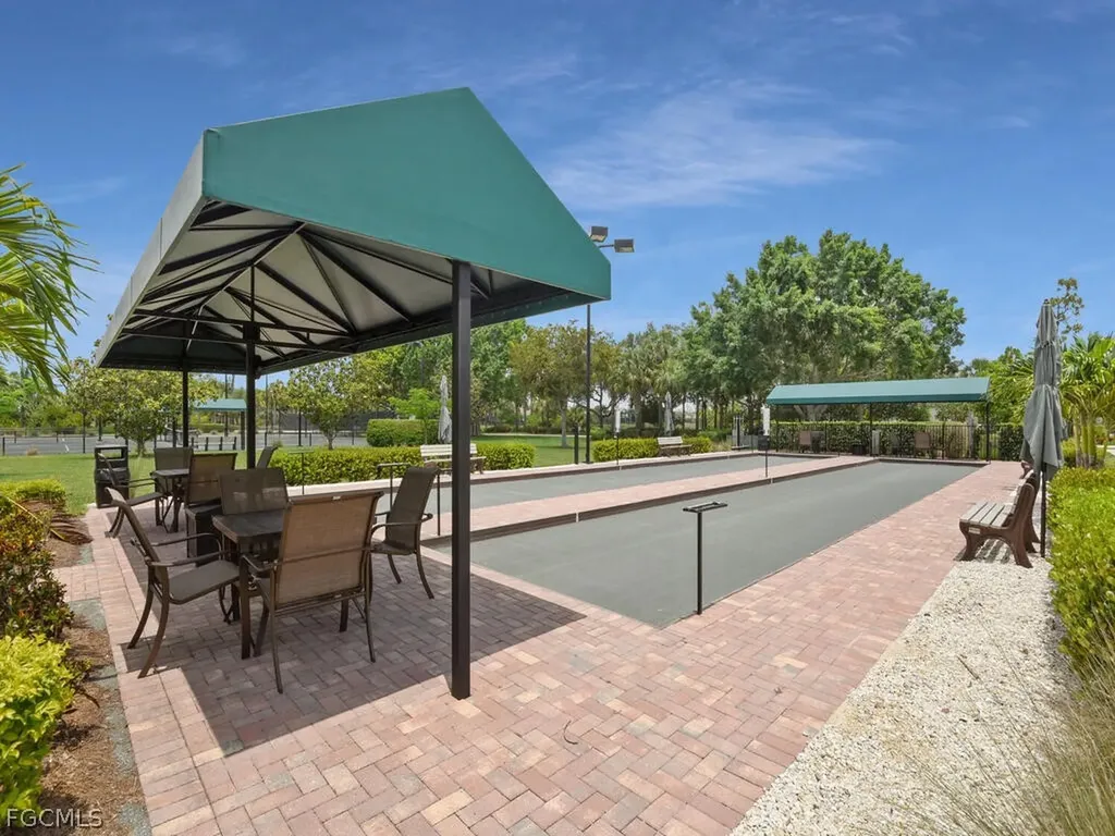 10109 Colonial Country Club Boulevard Fort Myers FL 33913
