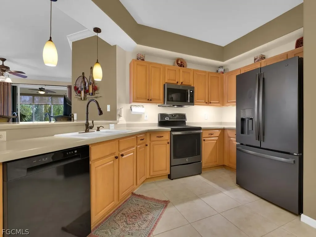 10109 Colonial Country Club Boulevard Fort Myers FL 33913