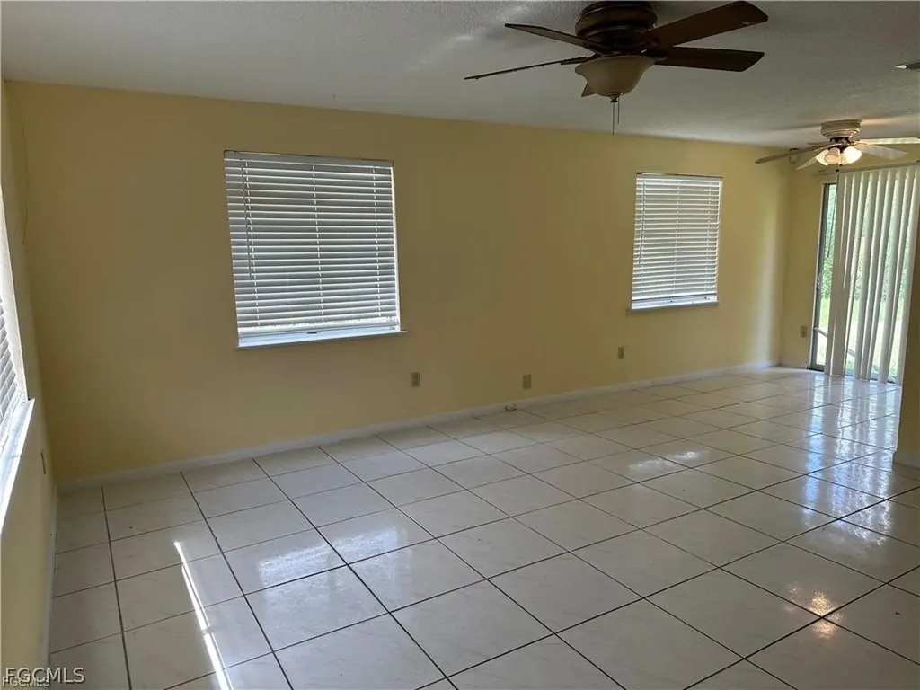 8 Roanoke Drive Fort Myers FL 33905