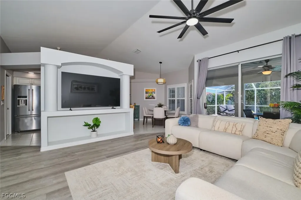 3315 SW 25th Place Cape Coral FL 33914