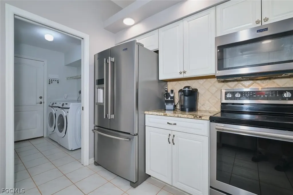 3315 SW 25th Place Cape Coral FL 33914