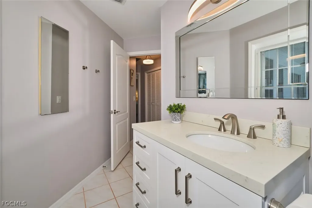 3315 SW 25th Place Cape Coral FL 33914