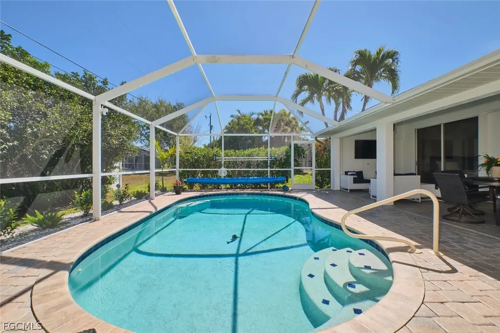 3315 SW 25th Place Cape Coral FL 33914