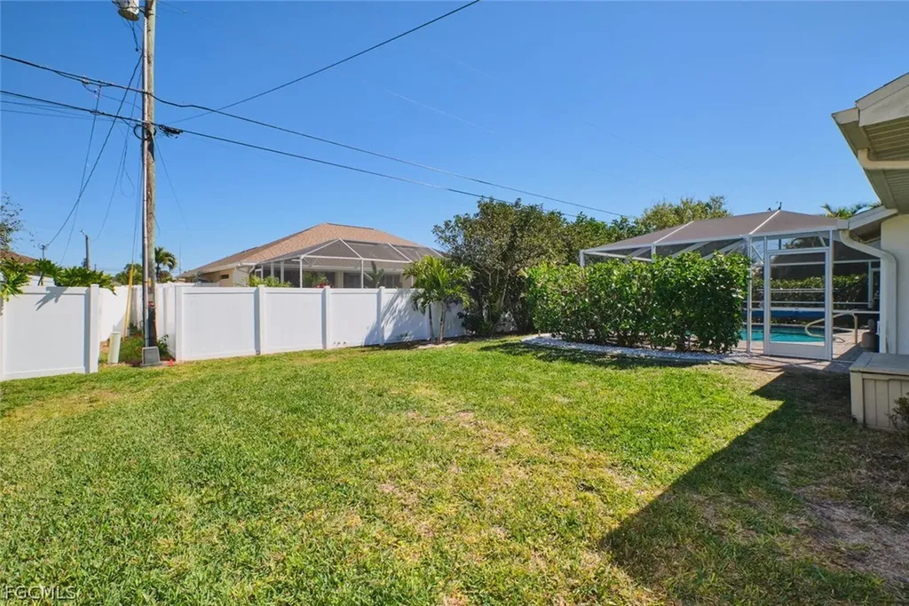 3315 SW 25th Place Cape Coral FL 33914