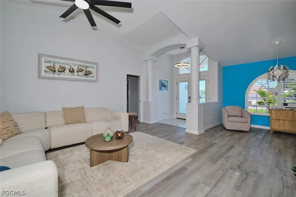 3315 SW 25th Place Cape Coral FL 33914