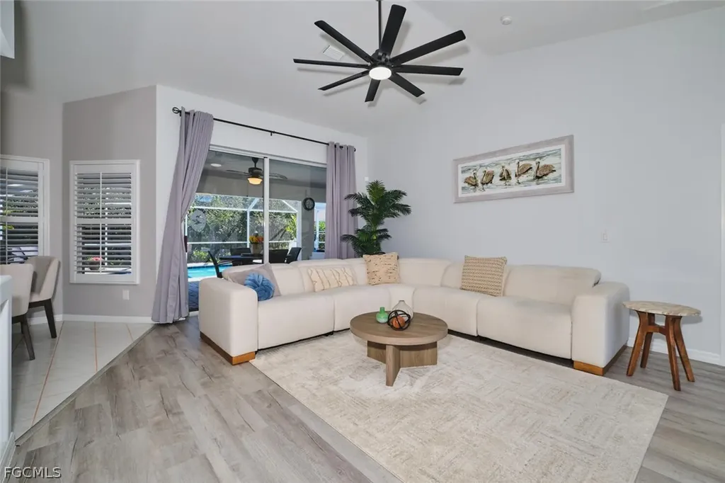 3315 SW 25th Place Cape Coral FL 33914