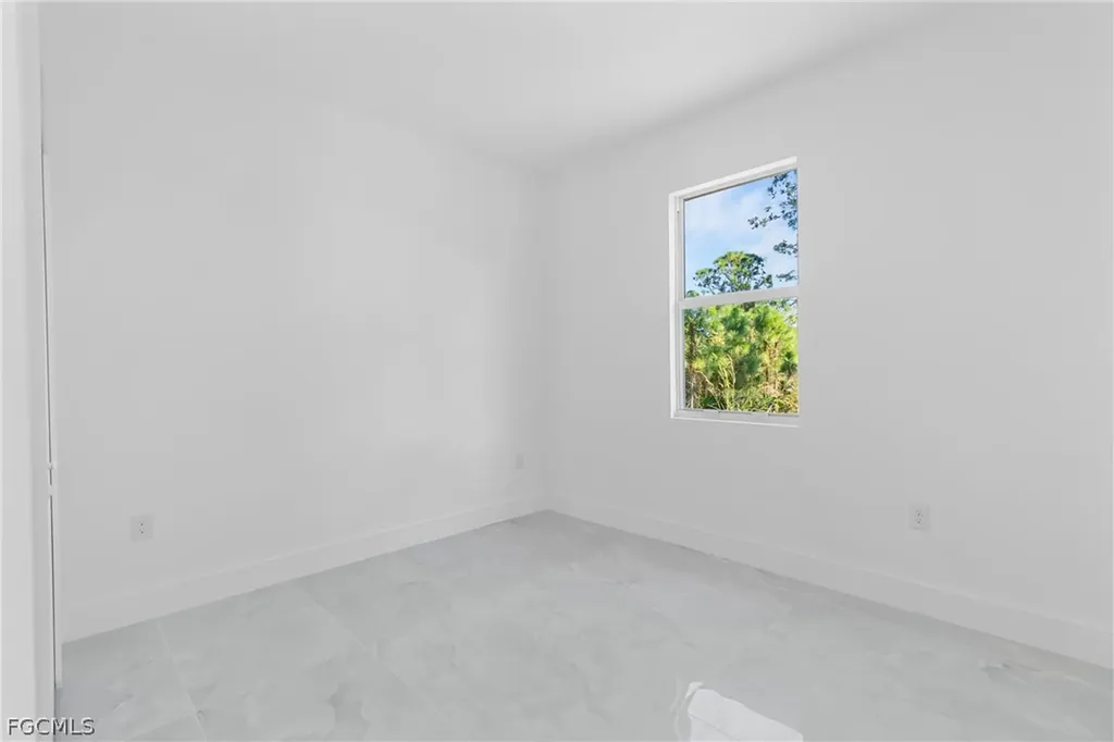 1109 Cumming Street E Lehigh Acres FL 33974