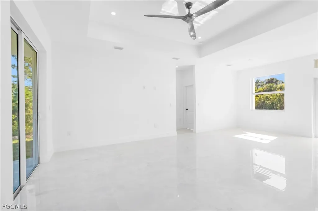 1109 Cumming Street E Lehigh Acres FL 33974