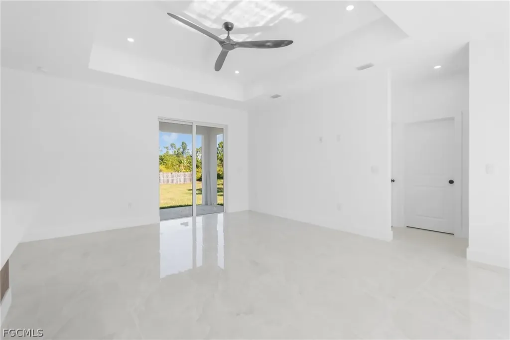 1109 Cumming Street E Lehigh Acres FL 33974