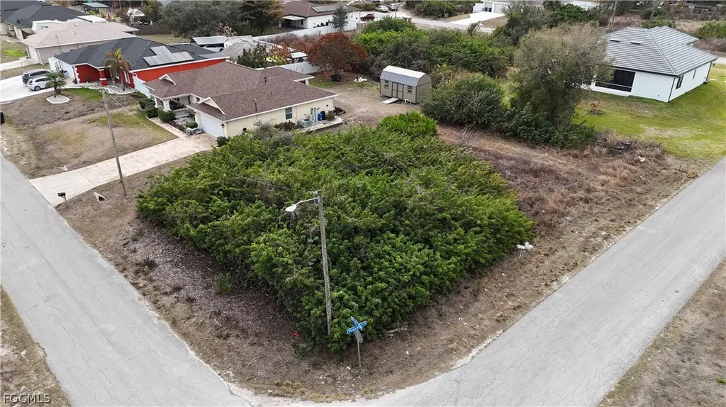 3719 15th Street SW Lehigh Acres FL 33976