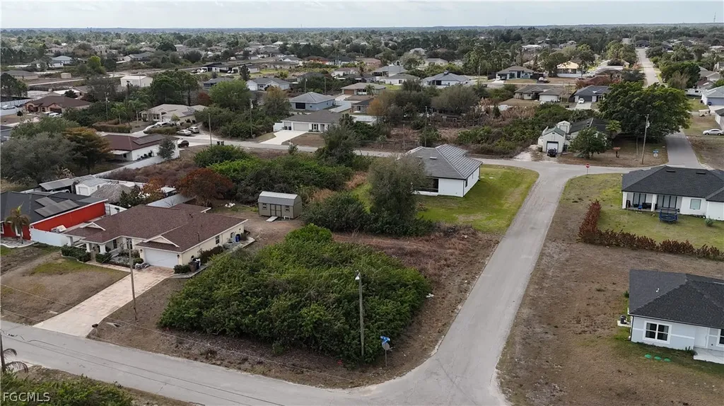 3719 15th Street SW Lehigh Acres FL 33976