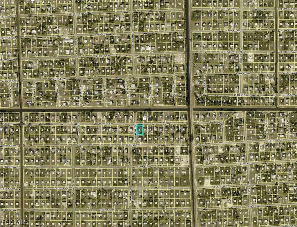 3719 15th Street SW Lehigh Acres FL 33976