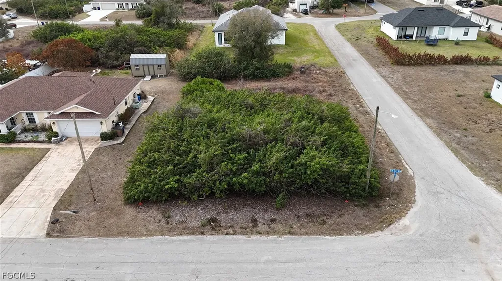 3719 15th Street SW Lehigh Acres FL 33976