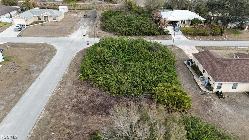 3719 15th Street SW Lehigh Acres FL 33976
