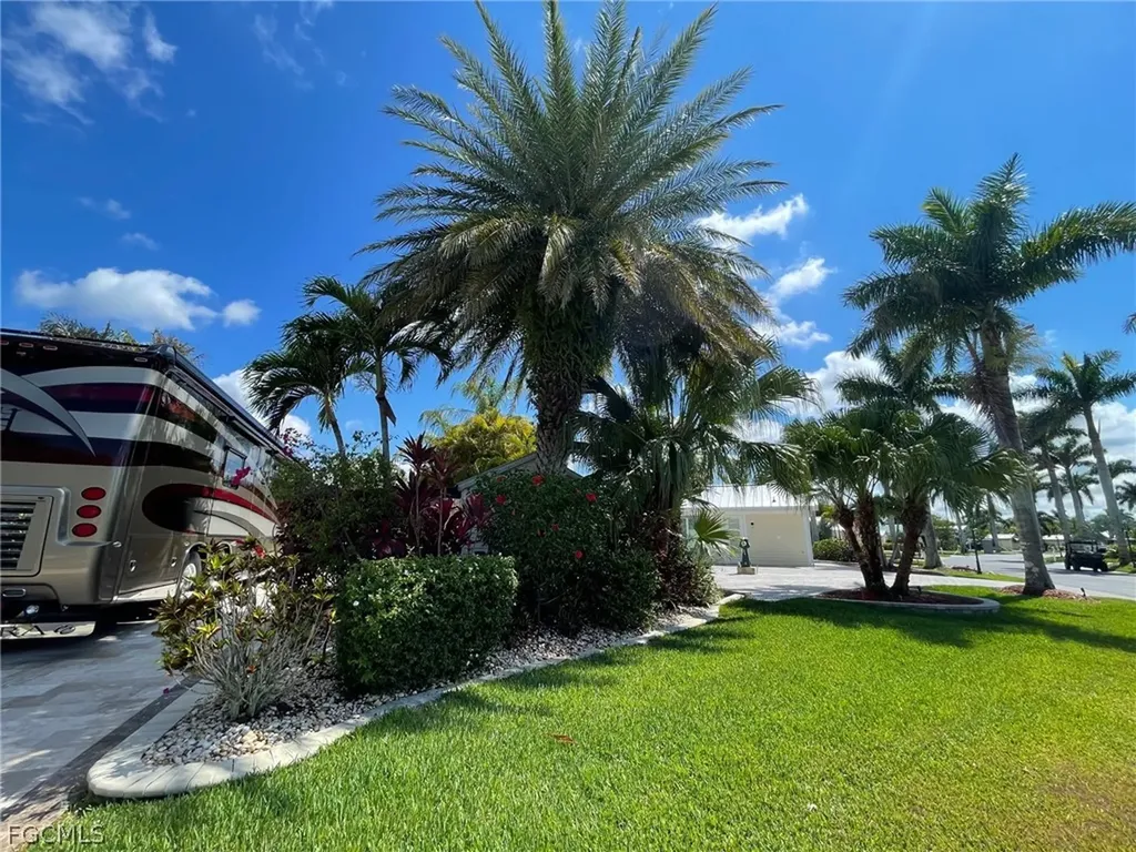 Lot 108 3038 Cupola Circle Labelle FL 33935