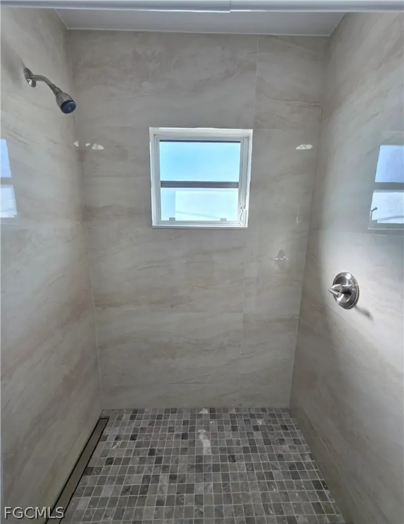 2228 SE 19th Avenue Cape Coral FL 33990