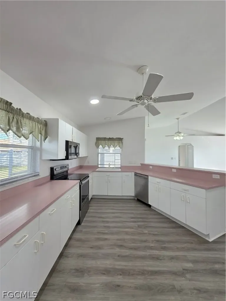 2228 SE 19th Avenue Cape Coral FL 33990