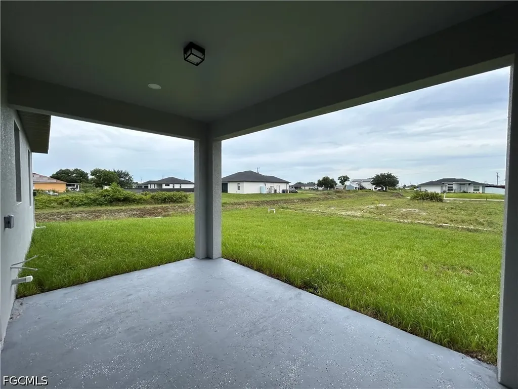 4020 34th Street SW Lehigh Acres FL 33976