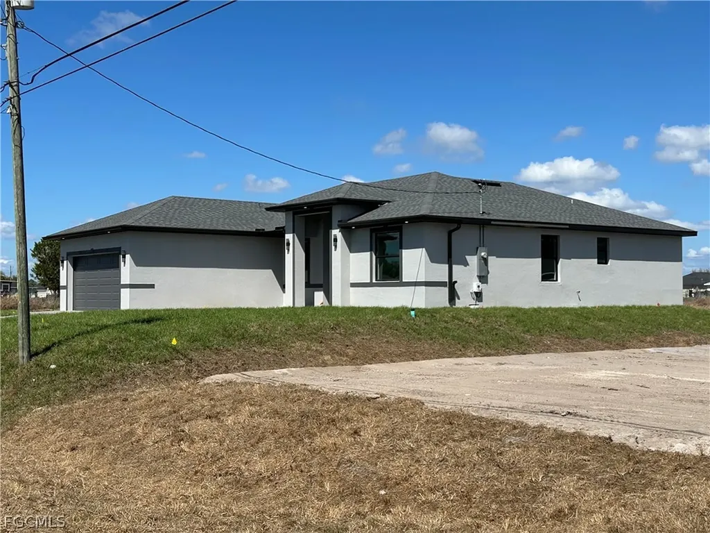 4020 34th Street SW Lehigh Acres FL 33976